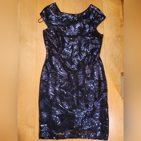 SLNY Dresses & Skirts - SLNY Black and Purple Sequin Cocktail Dress Abstract Print Size 12